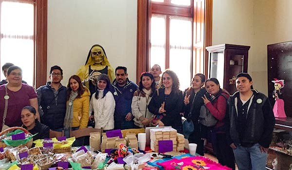 Tour De D A De Muertos A La Feria Y Festival Cultural Del Alfe Ique