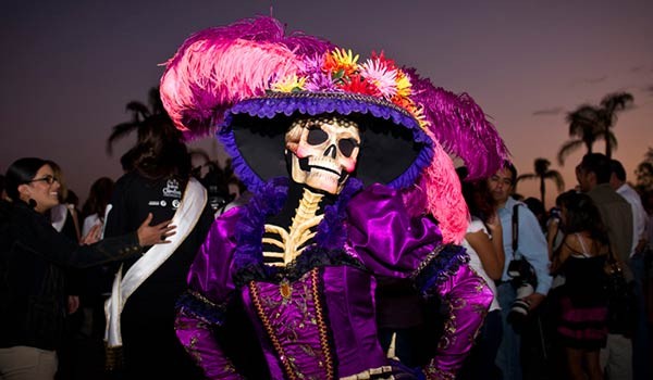 Día de Muertos: Festival de Calaveras en Aguascalientes + Taller de guayaba