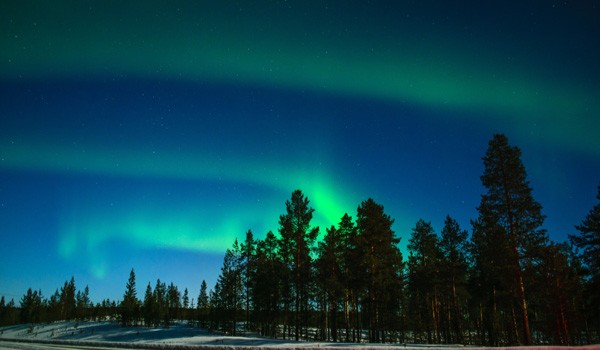 Tour Por La Aurora Boreal en Canadá: Un fenómeno Inolvidable